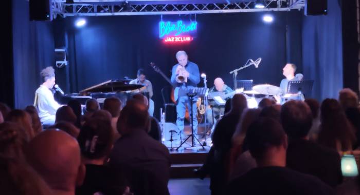 25 novembre: al Blue Brass – Ridotto dello Spasimo un Palco Rosso contro la violenza sulle donne