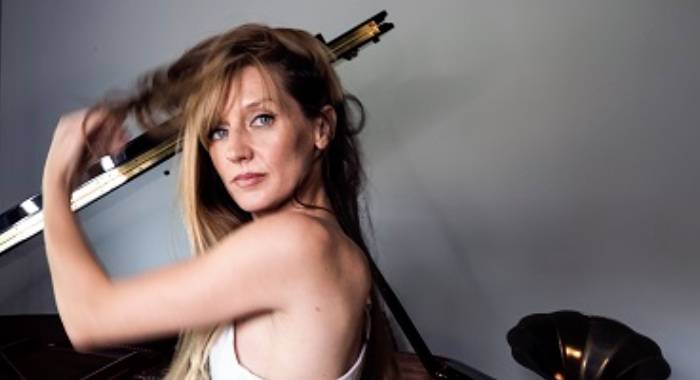 La pianista e compositrice Lucía Rey presenta a Palermo il suo nuovo album 